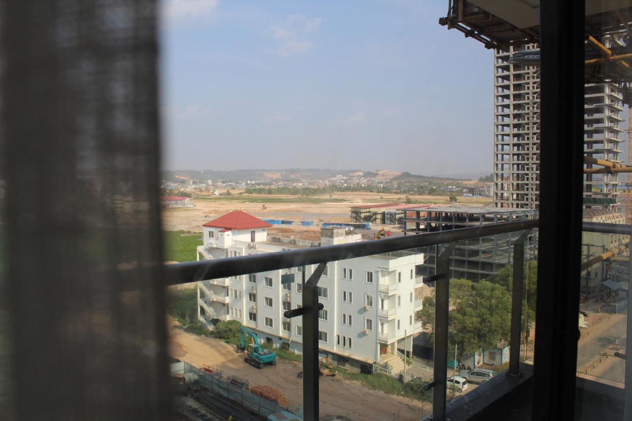 308 Hotel Сиханоуквил Екстериор снимка